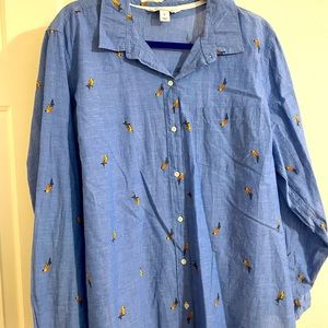 Old Navy parrot chambray button down. NWT. XXL